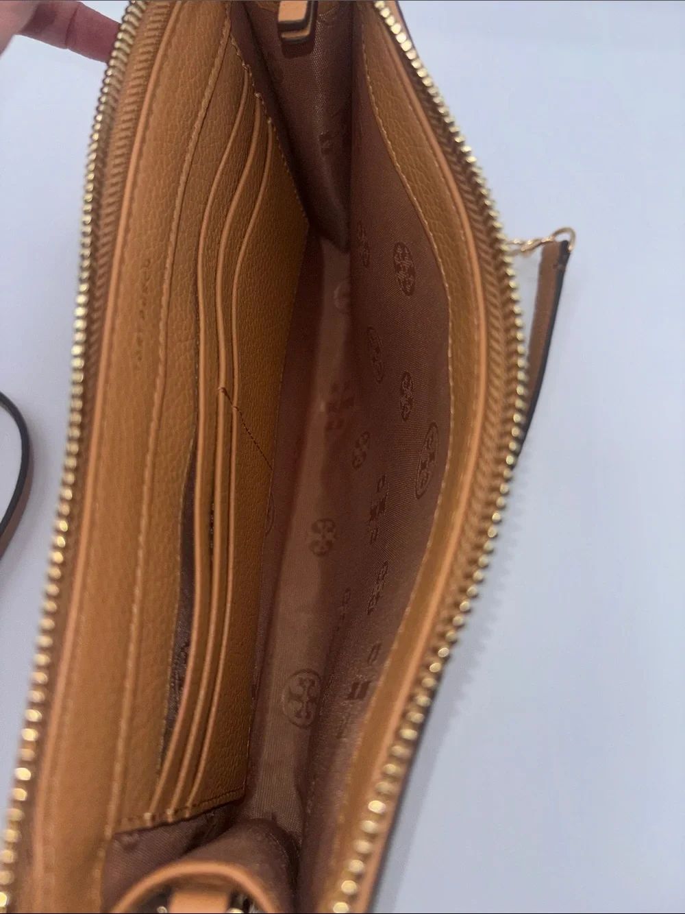 Tory Burch Pebbled Leather Crossbody in Taffee Brown with Gold Hardware